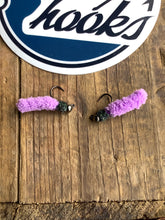 Load image into Gallery viewer, 3 Tungsten Mop Flies