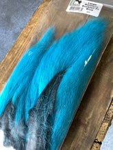 Load image into Gallery viewer, Large Northern Buck Tail