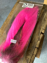 Load image into Gallery viewer, Large Northern Buck Tail