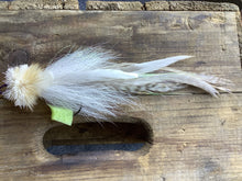 Load image into Gallery viewer, Urban Fly Company Single hook musky pike fly