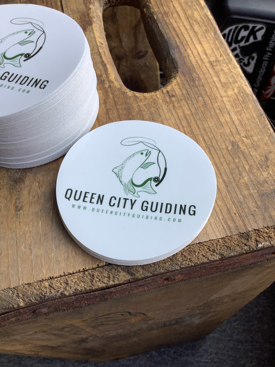 Queen City Guiding Logo Sticker (round)